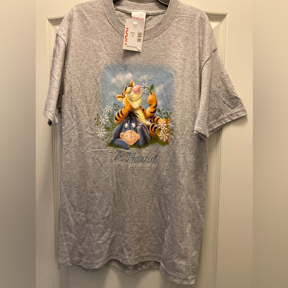 NWT - Disney Store Tigger & Eeyore Friends Gray Short Sleeve Tee-shirt - Size M